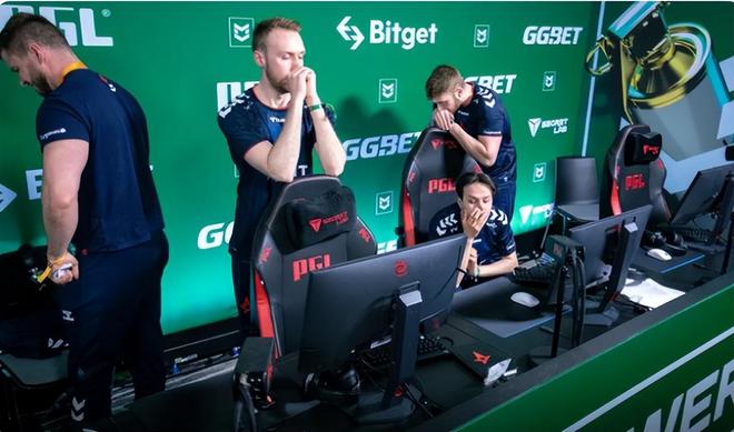 个警示灯 个警示灯