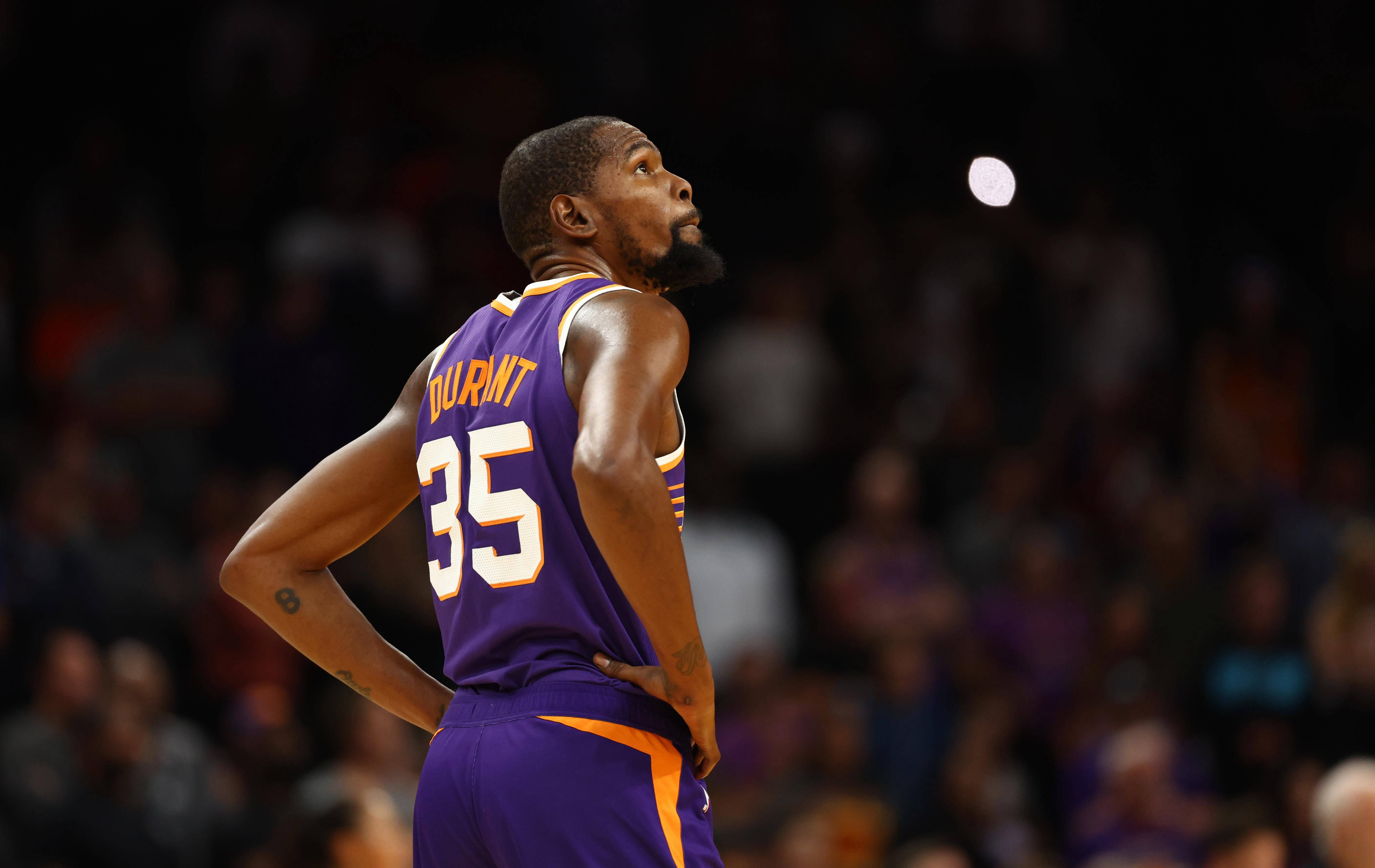 体育足协再开罚单 惩戒违规球员