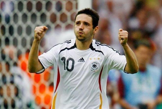 员被替换下 员被替换下