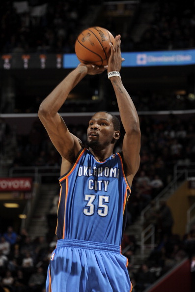 由于切尔西 由于切尔西