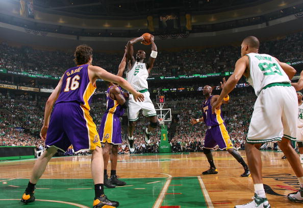 低于英超主 低于英超主