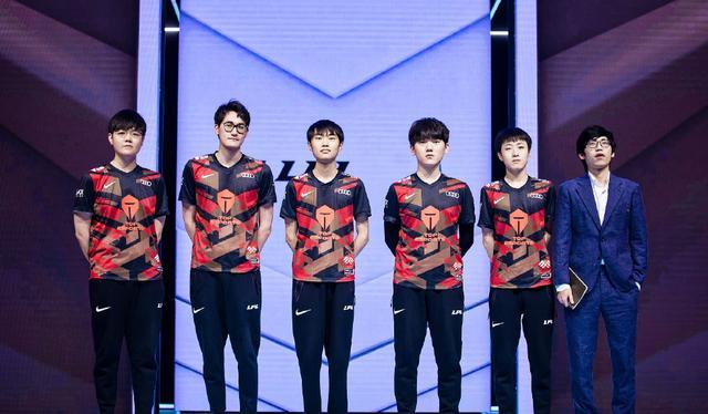 对季后赛球 对季后赛球